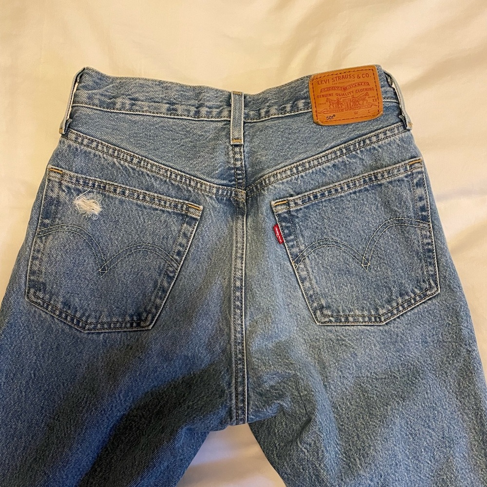 Levi’s 501 women’s distressed jeans